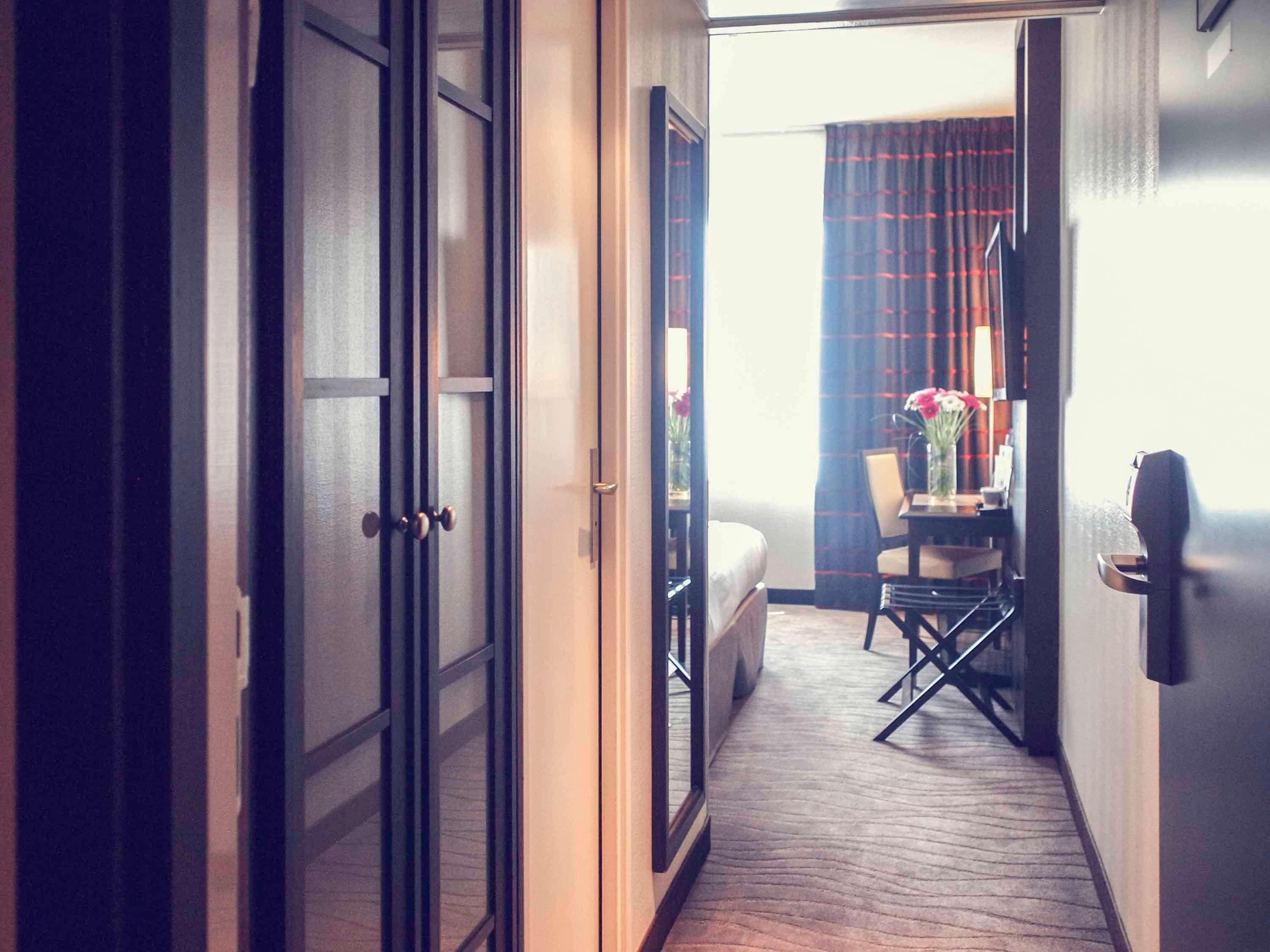Mercure Angers Centre Gare Екстер'єр фото