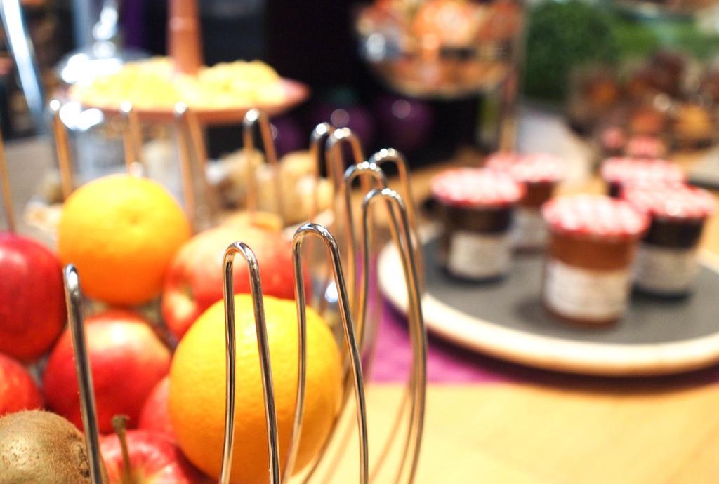Mercure Angers Centre Gare Екстер'єр фото